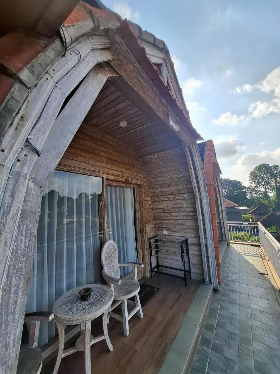 Nang Ade House Hotell Ubud Exteriör bild